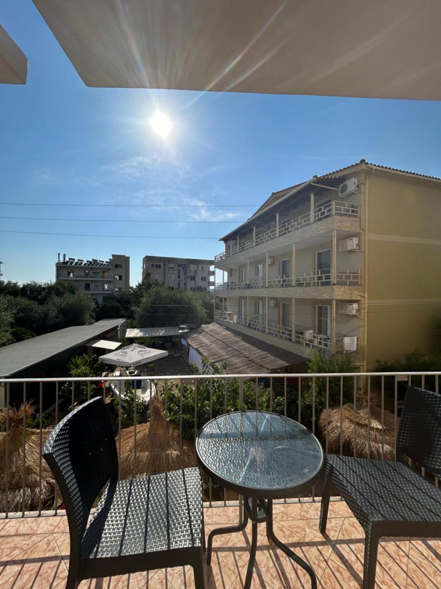 Areti Rooms Hotel Himare Exterior photo